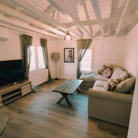 Villa Plane Tree House Proti