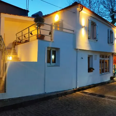 Plane Tree House Villa